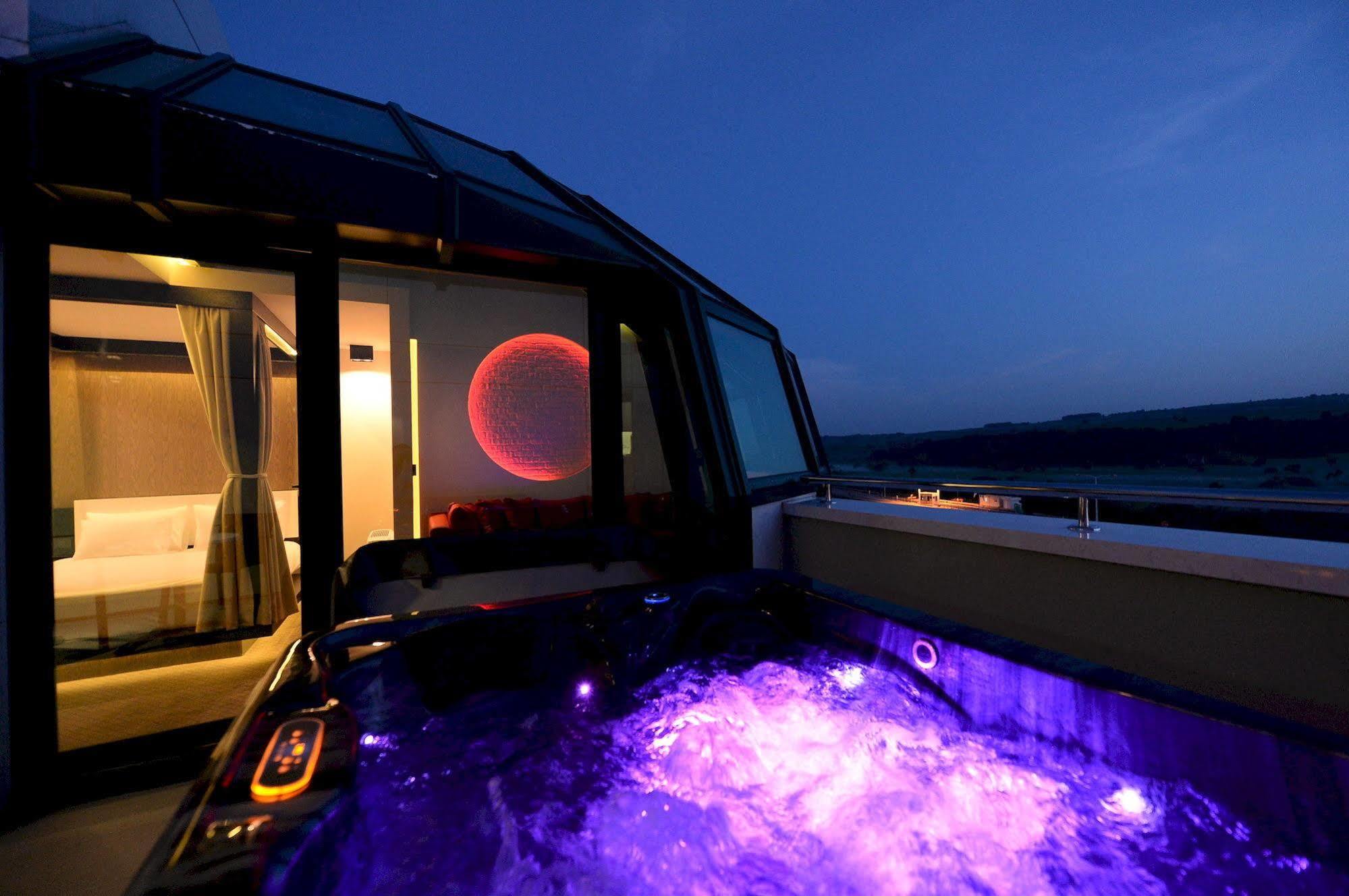 Hotel Hedonic Belgrade Luaran gambar