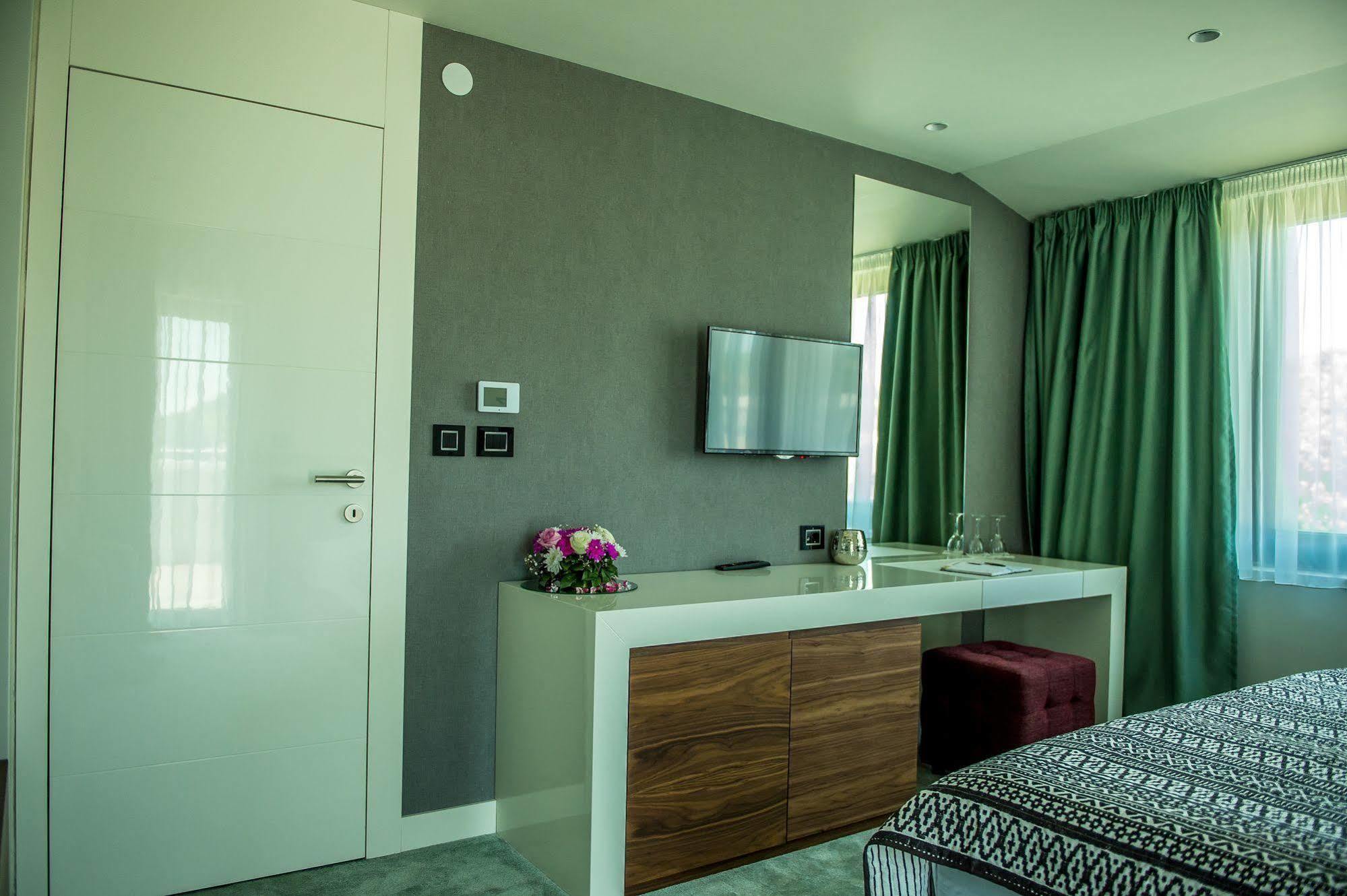 Hotel Hedonic Belgrade Luaran gambar