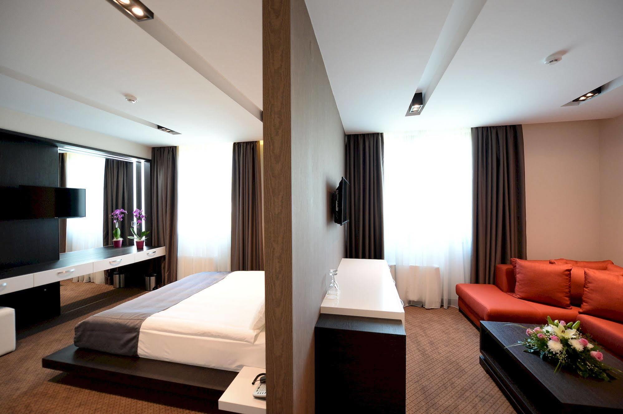 Hotel Hedonic Belgrade Luaran gambar