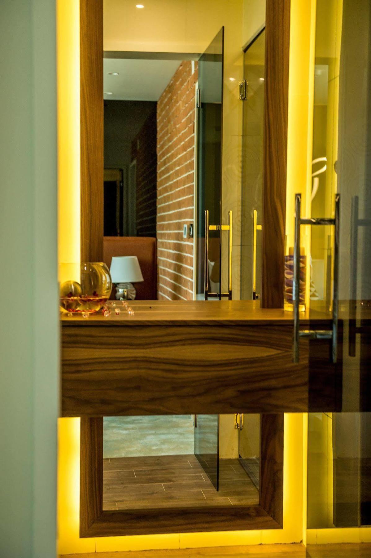 Hotel Hedonic Belgrade Luaran gambar