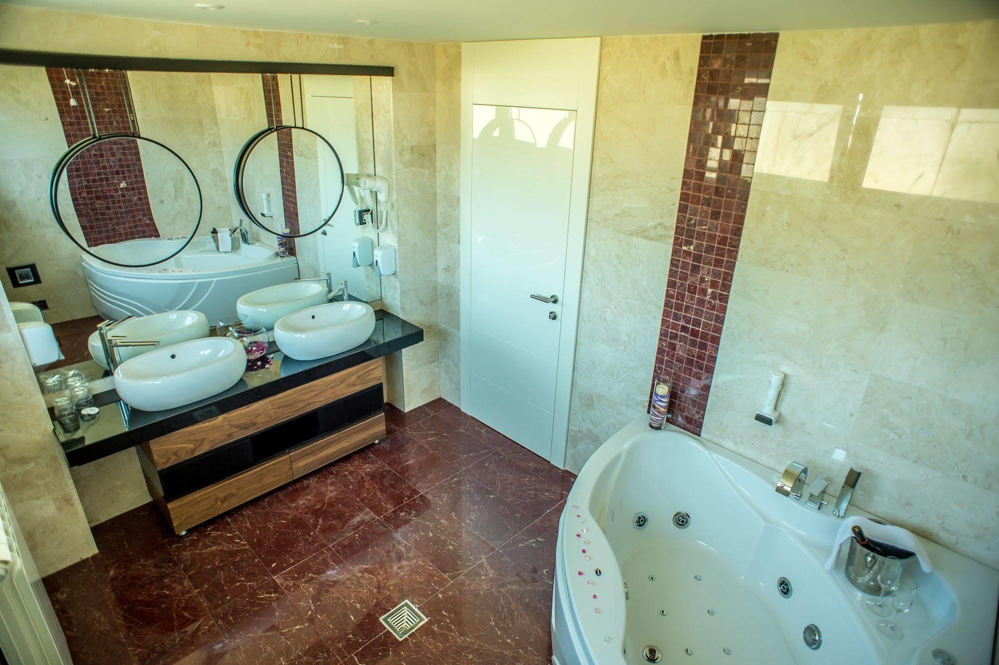 Hotel Hedonic Belgrade Luaran gambar
